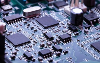 SMT PCB Assembly: A Comprehensive Guide to Surface Mount Technology in Electronics